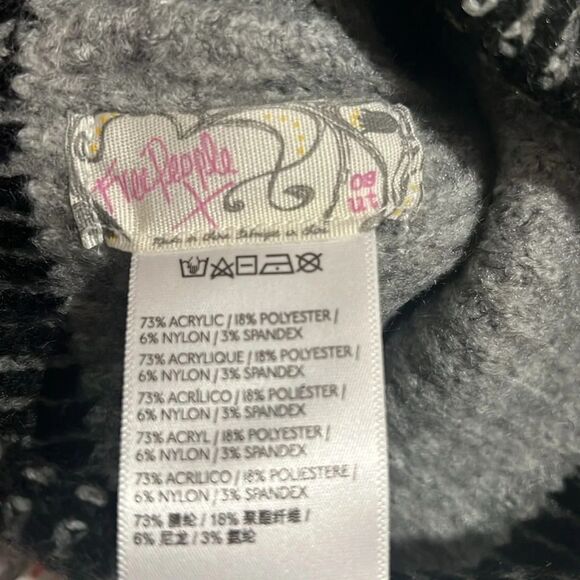 Free People Black and Gray Cap Beanie NWT Unisex - Picture 5 of 7